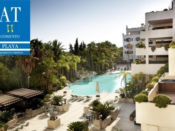 Apartamentos Guadalpin Boutique